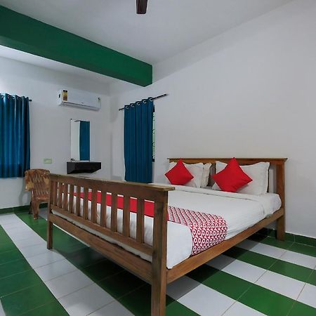 Braganza Guest House Baga Exterior photo